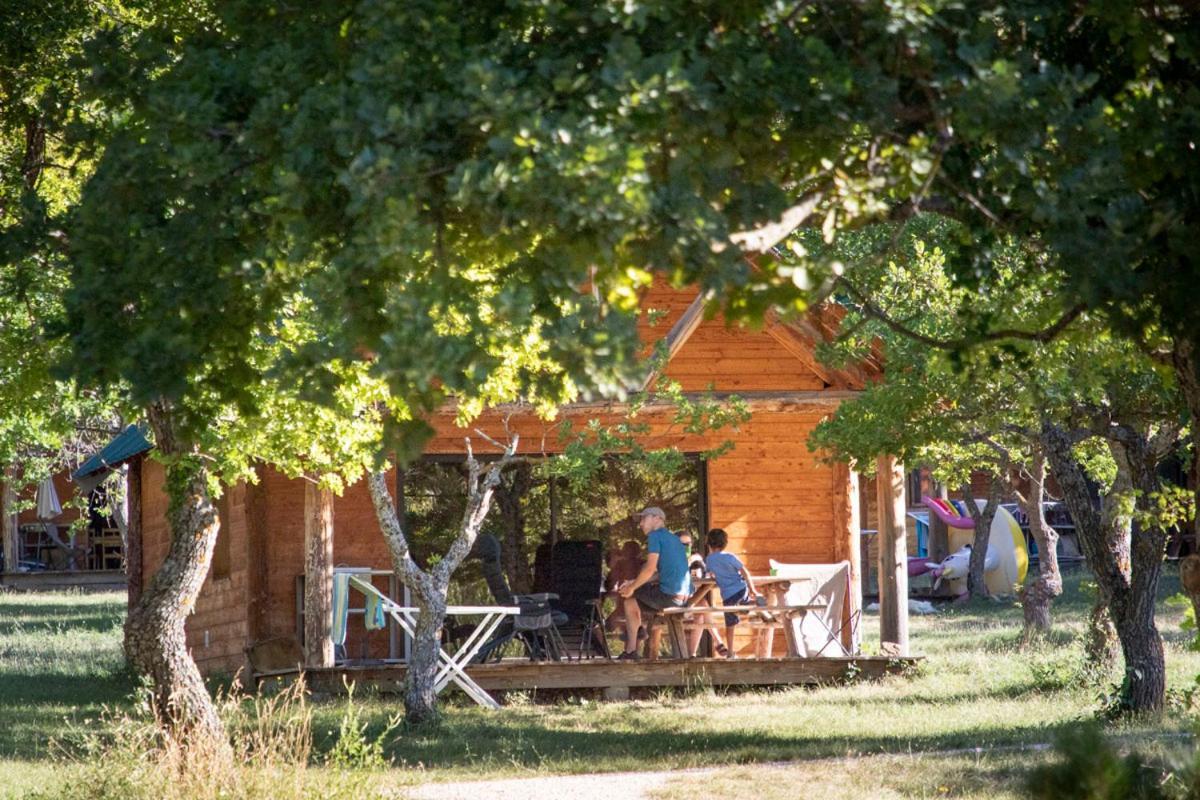 Village Huttopia Dieulefit Exterior photo
